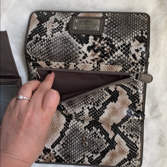 Nine West Wallet/clutch with removable strap - Picture 8 of 9